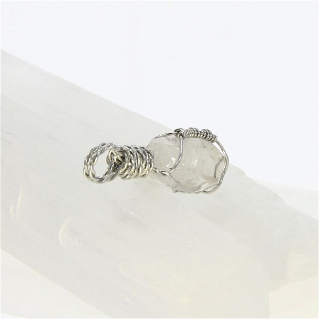 Diamant Herkimer - Pandantiv "Spirala vieții" cu cristal natural de Diamant de Herkimer cu doua varfuri. Pandantiv handmade. Unicat. Pandantiv din inox. Pandantiv pentru neutralizarea poluării electromagnetice.