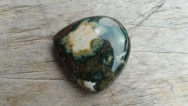 Cabochon jasper, 27x27 mm