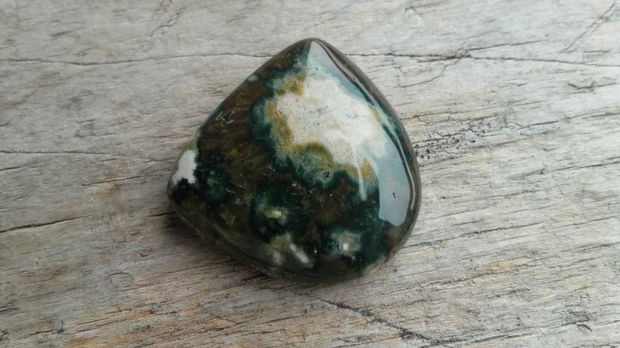 Cabochon jasper, 27x27 mm