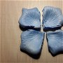 Set petale(150 buc), 5,7cm lungime, bleu