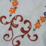 Traversa cu broderie