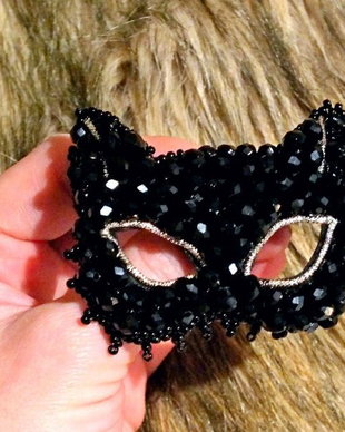 Brosa - Cat Mask