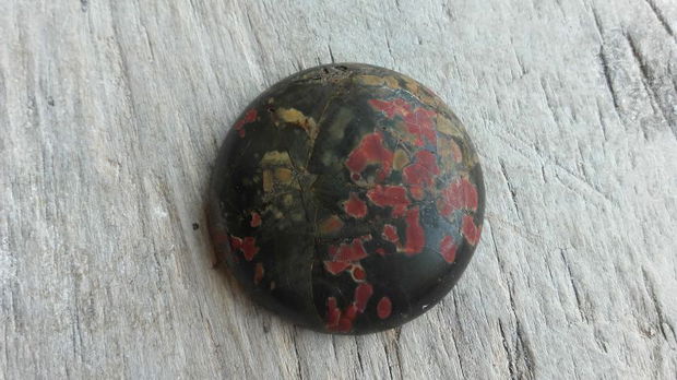 Cabochon jasper Picasso, 30 mm