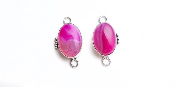 Pereche agate roz - in rama de alama argintata