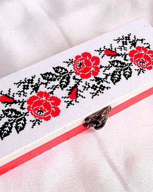cutie cu motiv traditional 33737