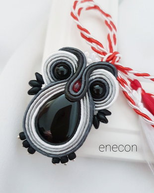 Brosa-martisor bufnita cu onix