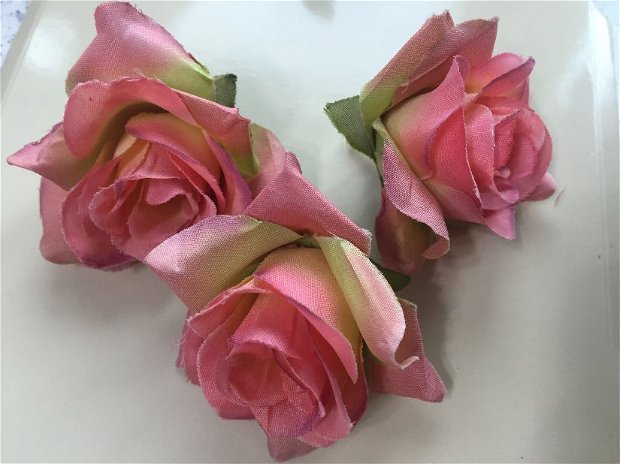 Trandafir (5cm) roz