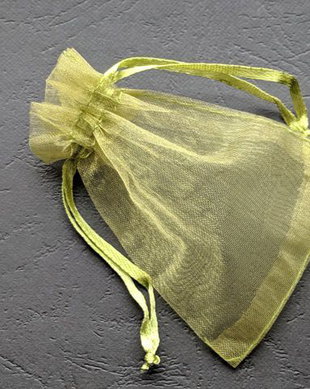 LAE75 - saculet organza verde olive