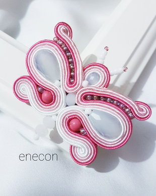 Brosa soutache fluture alb-roz-fucsia