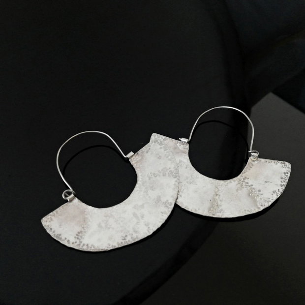 Cercei din argint, cercei statement, cercei handmade, cercei inchisi, cercei mari, cercei texturati