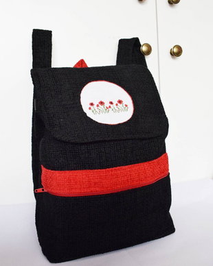 Rucsac maci brodati