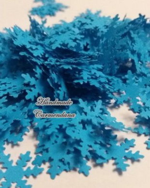 Confetti fulgi de zapada