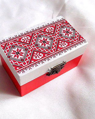 cutie cu motiv traditional 33785