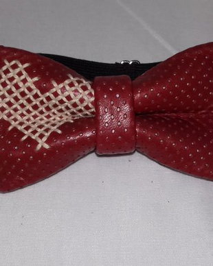 Papion din piele confectionat manual