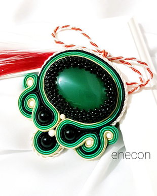 Brosa soutache jad