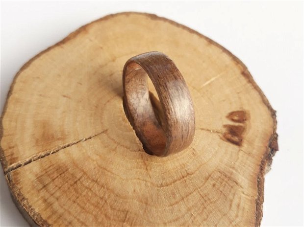 inel din lemn