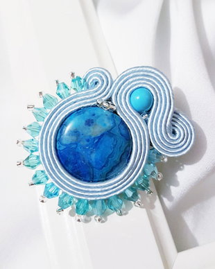 Brosa soutache albastru-bleu