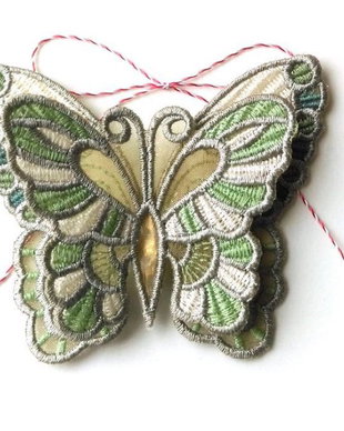 Martisor fluture dublu