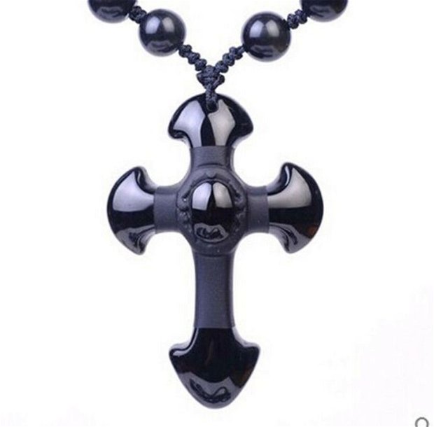 K0644 - Pandantiv / amuleta / talisman, obsidian negru, cruce, 49x33x11mm