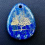 K0226 - Pandantiv, lapis lazuli, albastru, picatura, gravat, copacul vietii, 60x56x8mm