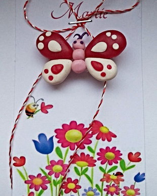 Brosa martisor fluturas