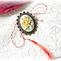 Brosa martisor vintage cu trandafir galben