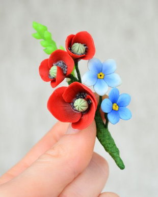 Maci si flori de nu ma uita- brosa "buchet"