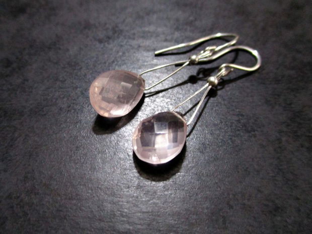 Rezervat M.- Cercei argint si cuart roz briolete fatetate transparente