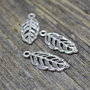 Charm pandantiv frunza 25x12mm SALAK 593