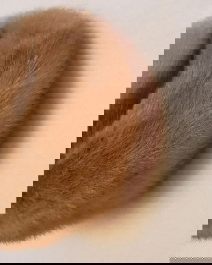 Căciulă blana nurca.