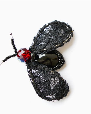 Brosa Black Fly