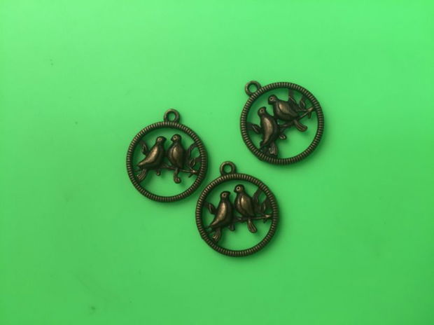 Charm(2,3x2cm) porumbei, nuanță bronz antic