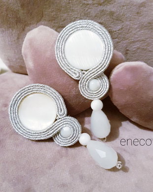 Cercei soutache argintii cu sidef si cristale