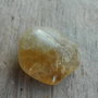 Citrin brut, slefuit, 30x22x15 mm