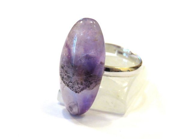 Inel reglabil din Argint 925 si Ametist mov oval - IN645 - Inel romantic violet, inel pietre semipretioase, cadou sotie / prietena, inel cristale vindecatoare