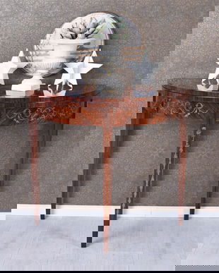 Masa semicirculara din lemn masiv furniruit