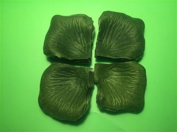 Set petale(150 buc), 5,7cm lungime, verzi