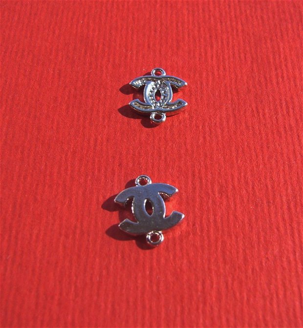 Coco Chanel - link din argint .925 rodiat  aprox 9x10.5 mm (cu anourile)