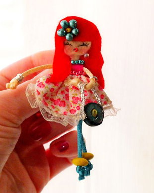 Brosa- Papusica Berta