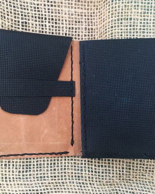Portofel Walter Mitty - de piele personalizat prin gravura - A10