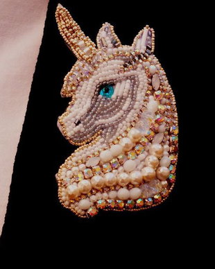 Brosa-Royal Unicorn