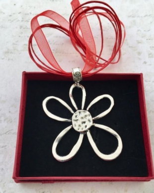 Colier floare MARTISOR