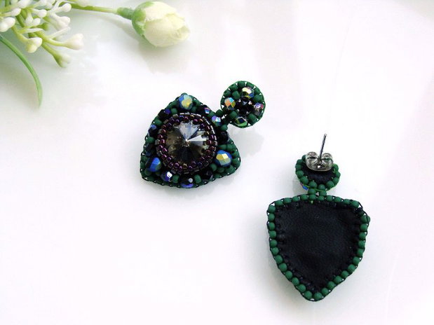 Cercei strălucitori cu cristale Swarovski, Cercei statement