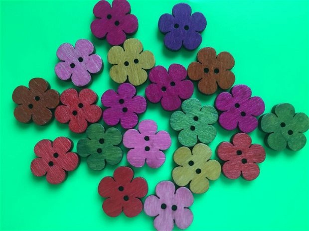 Nasturi din lemn (20mm) floricele colorate