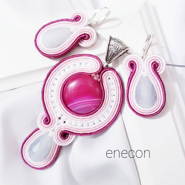 Set soutache roz cu agat