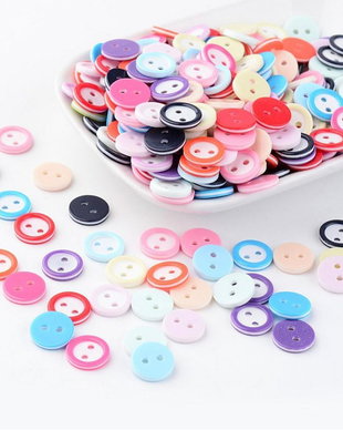 50 x Nasturi din rasina. Nasturasi colorati. Nasturi 11 mm.
