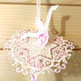 Balerina cu fusta brodata in alb si roz  Swan Lake