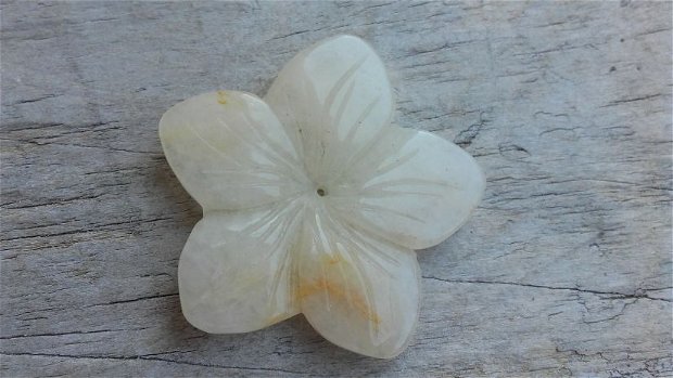 Floare aventurin galben, 40 mm