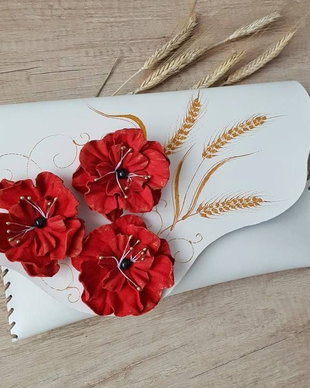 poseta plic handmade unicat din piele - Red Poppies 2.0