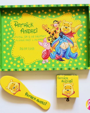Set Mot cu Winnie the Pooh, pictat manual
